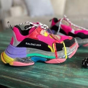 Balenciaga triple S